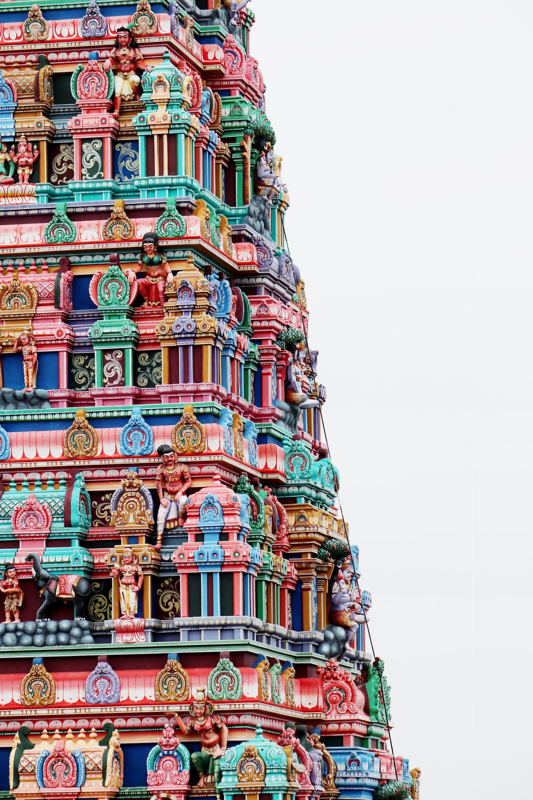 The sculpted gopuram of Meenakshi Temple, Madurai